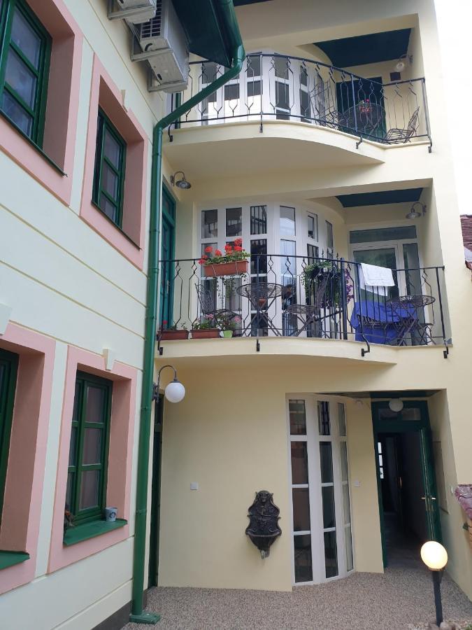 Hrnciarska Apartments Kösice Dış mekan fotoğraf